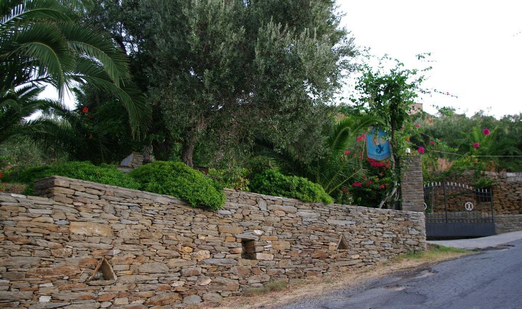 Villa Lontorfou Ormos  Camera foto